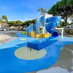 Camping Zecamping 4 600m Espace Aquatique Chiens Acceptes Animations Le Bois-Plage-en-Ré