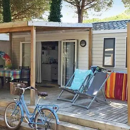 ZEcamping 4 étoiles sous les pins - Plage à 600 m - Piscine couverte Parque de Campismo 4*