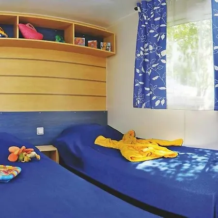 4 étoiles - Parc Aquatique - Eeia0i