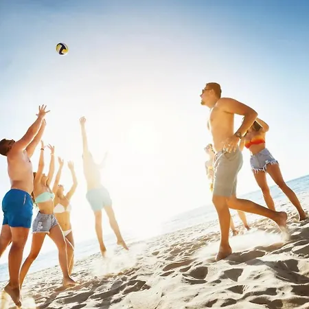 Parque de Campismo ZEcamping 4 étoiles sous les pins - Plage à 600 m - Piscine couverte