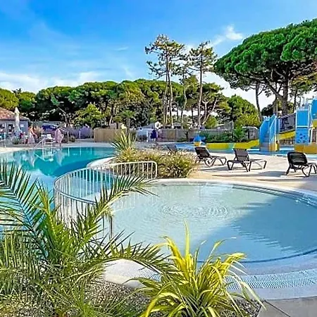 Camping Zecamping 4 Etoiles 600m Espace Aquatique Chiens Acceptes Animations