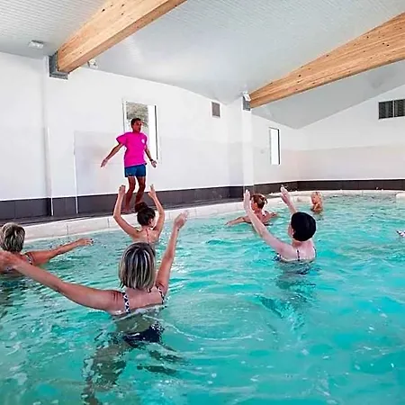 Zecamping 4 Etoiles 600m Espace Aquatique Chiens Acceptes Animations 4* Le Bois-Plage-en-Ré