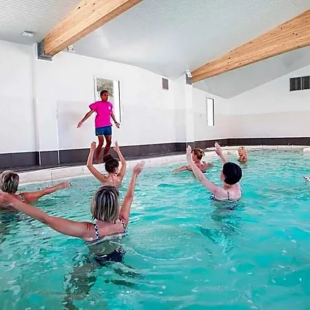 Camping Zecamping 4 Etoiles 600m Espace Aquatique Chiens Acceptes Animations