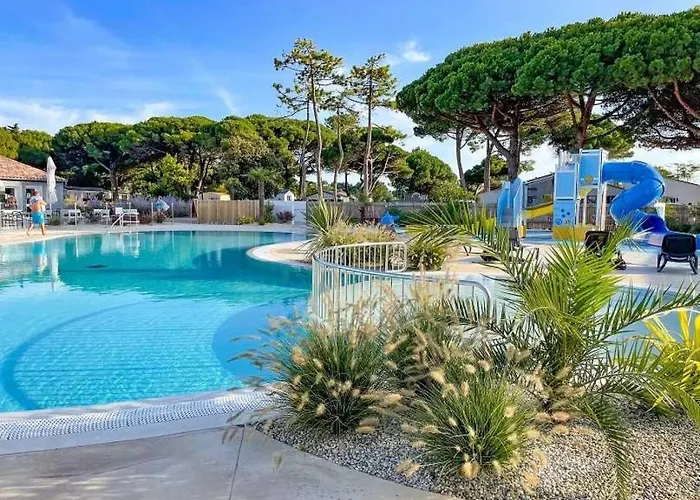 4 étoiles - Parc Aquatique - Eeia0i