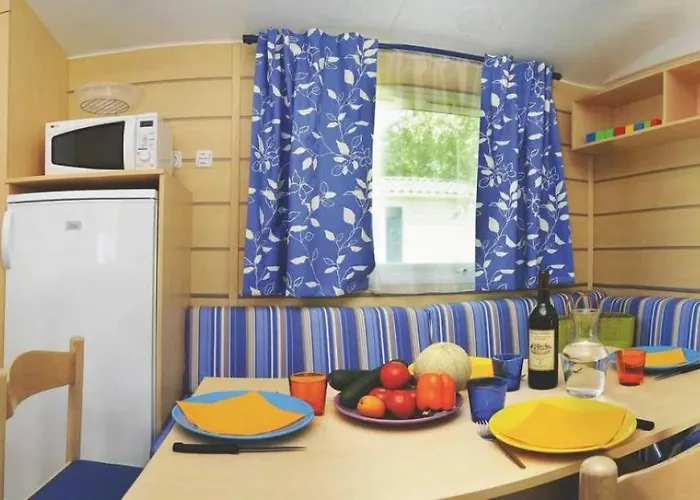 Camping 4 étoiles - Parc Aquatique - Eeia0i Le Bois-Plage-en-Ré