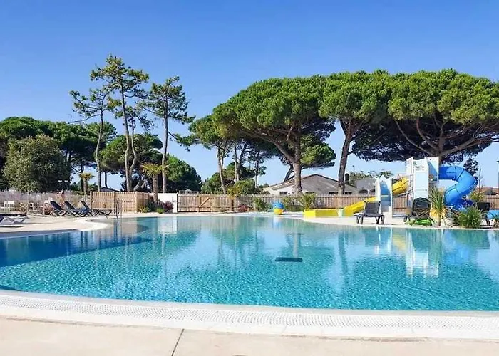 4 étoiles - Parc Aquatique - Eeia0i Camping