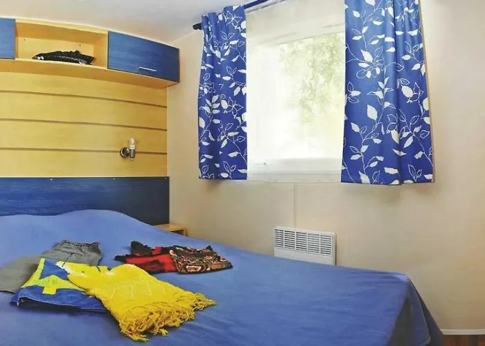 Camping 4 étoiles - Parc Aquatique - Eeia0i