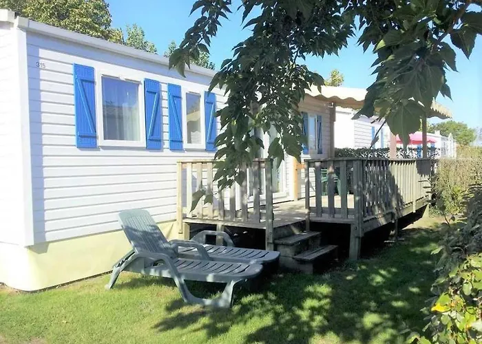 Camping 4 étoiles - Parc Aquatique - Eeia0i Le Bois-Plage-en-Ré