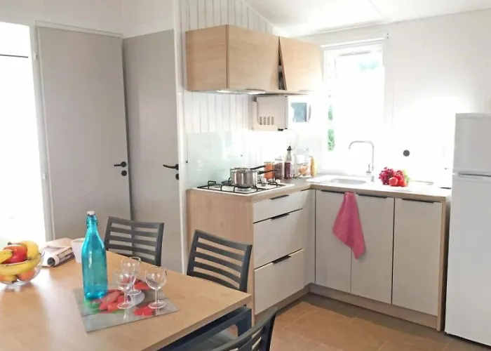 4 étoiles - Parc Aquatique - Eeia0i Camping *